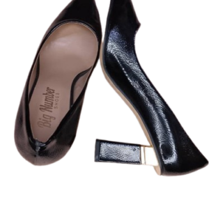 Big Number Cover Shoe With Goldb Design Size 40